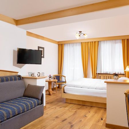 Hotel Pareda Canazei Luaran gambar