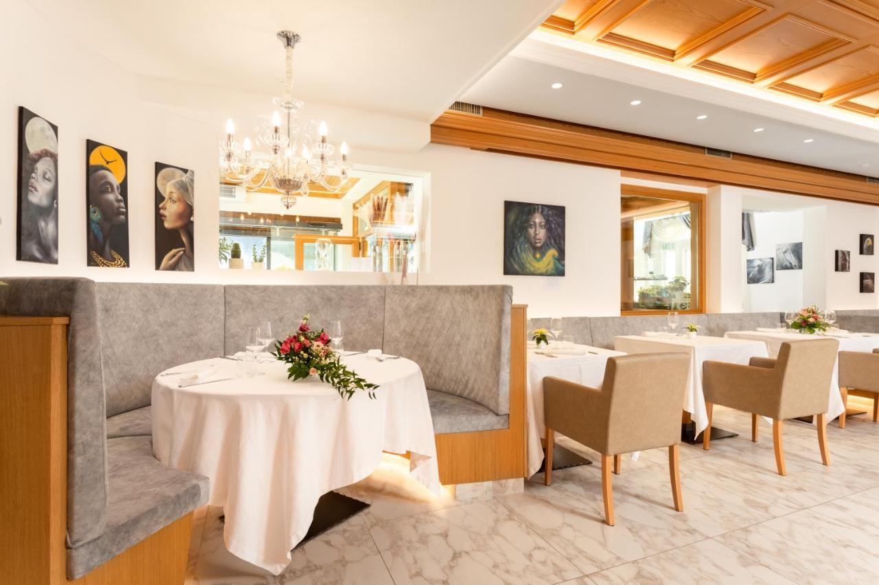 Hotel Pareda Canazei Luaran gambar