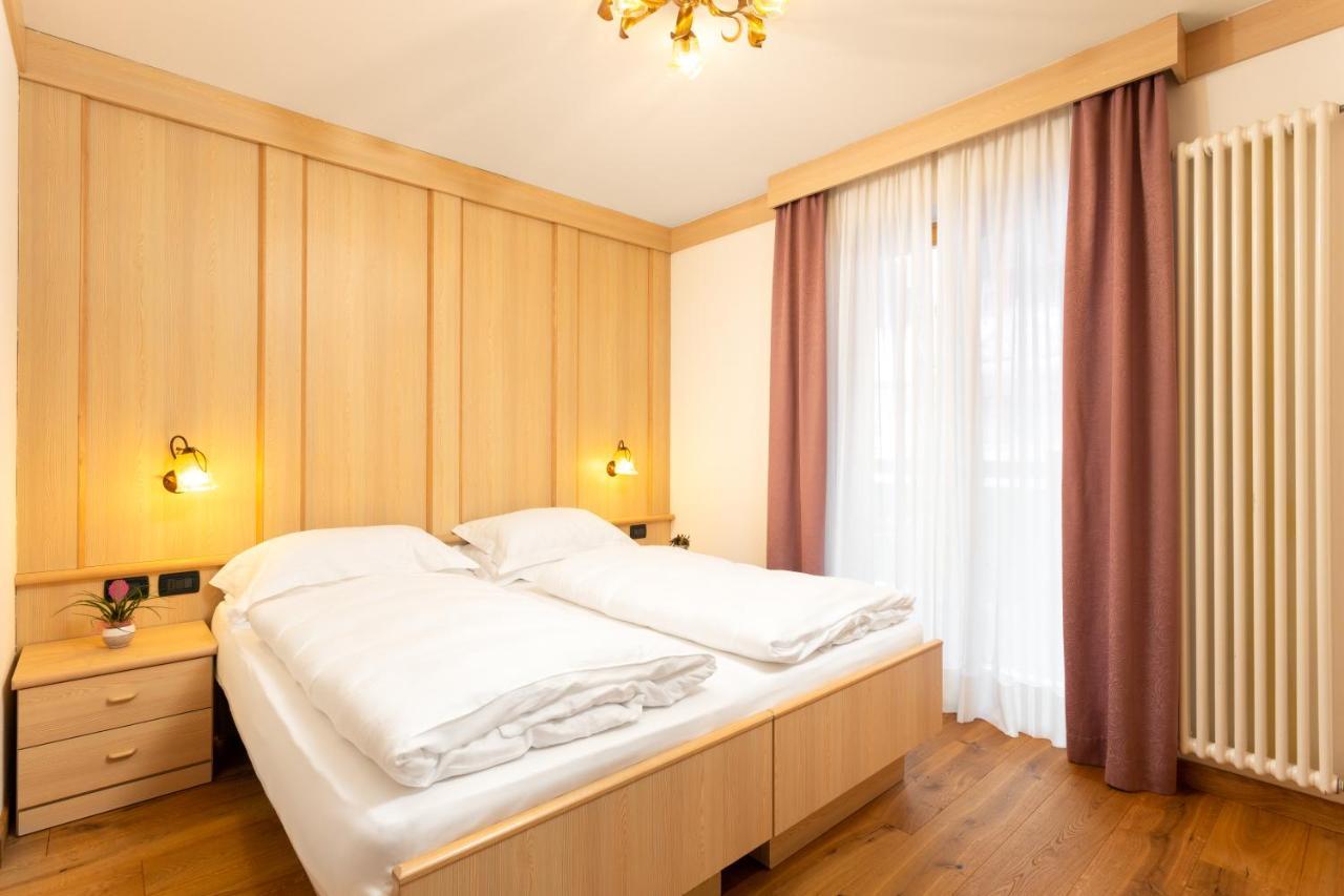 Hotel Pareda Canazei Luaran gambar