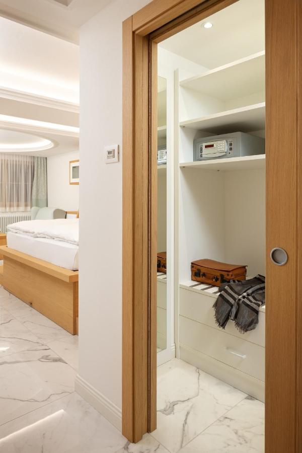 Hotel Pareda Canazei Luaran gambar