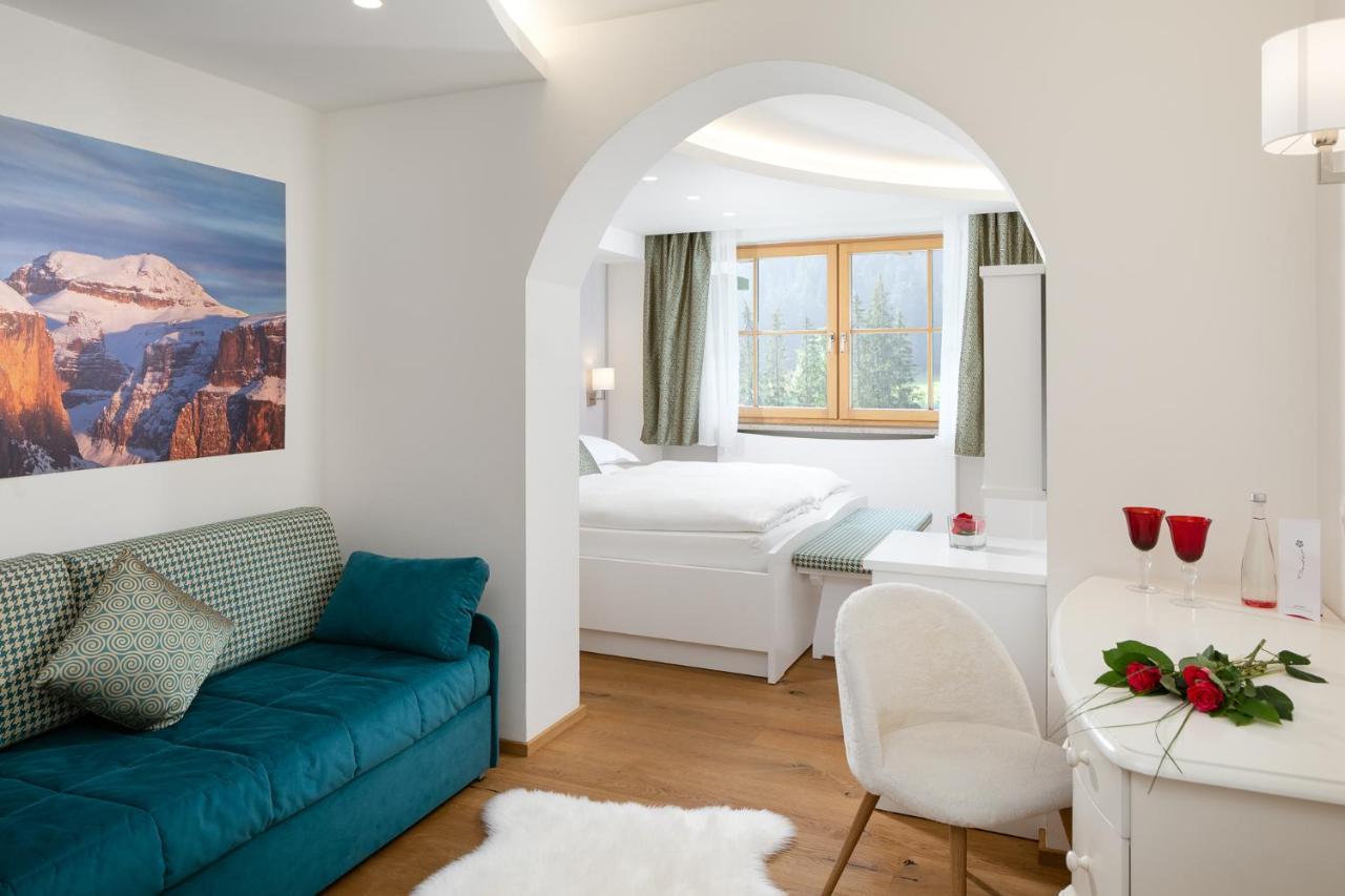 Hotel Pareda Canazei Luaran gambar