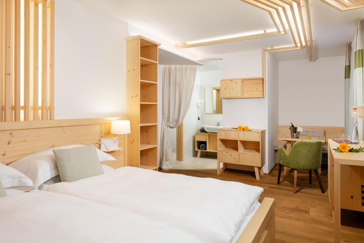 Hotel Pareda Canazei Luaran gambar